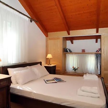 Kydonies Villa Frínion